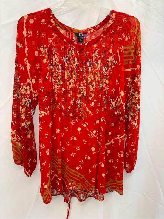 LYS Tops - LYS Red Floral Pintuck Tunic Top